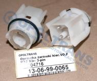 13-06-99-0065 - Oprawka żarówki kierunkowskazu Volvo FH12 -02r 3-pin